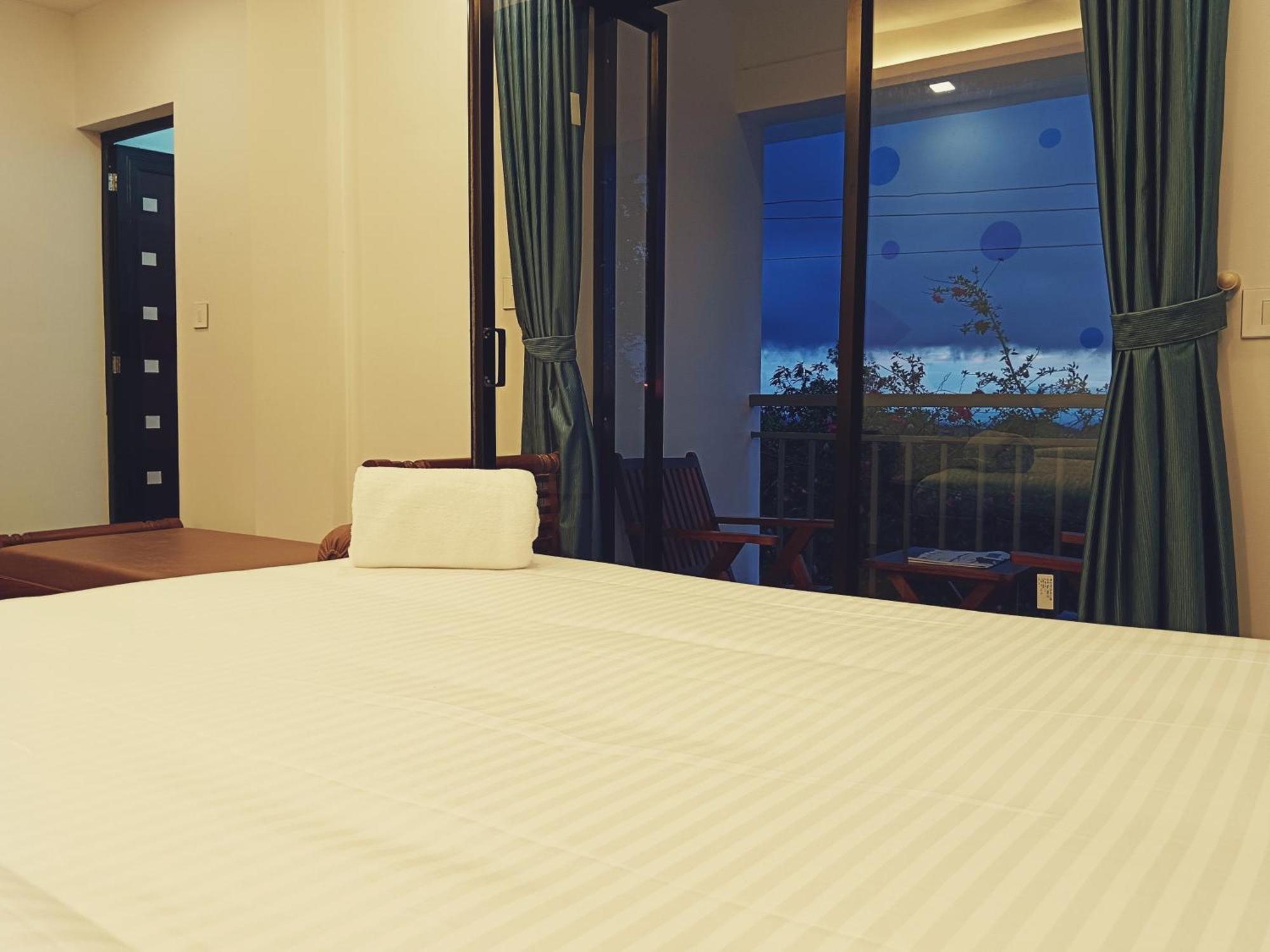 Tea Elanza Apartment Devikolam Exterior photo